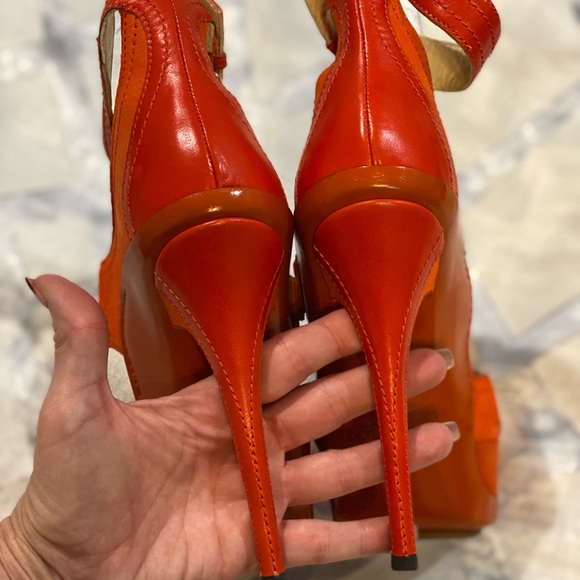 AUTHENTIC Jimmy Choo orange heels NWT. Purchased in London - Picture 7 of 10